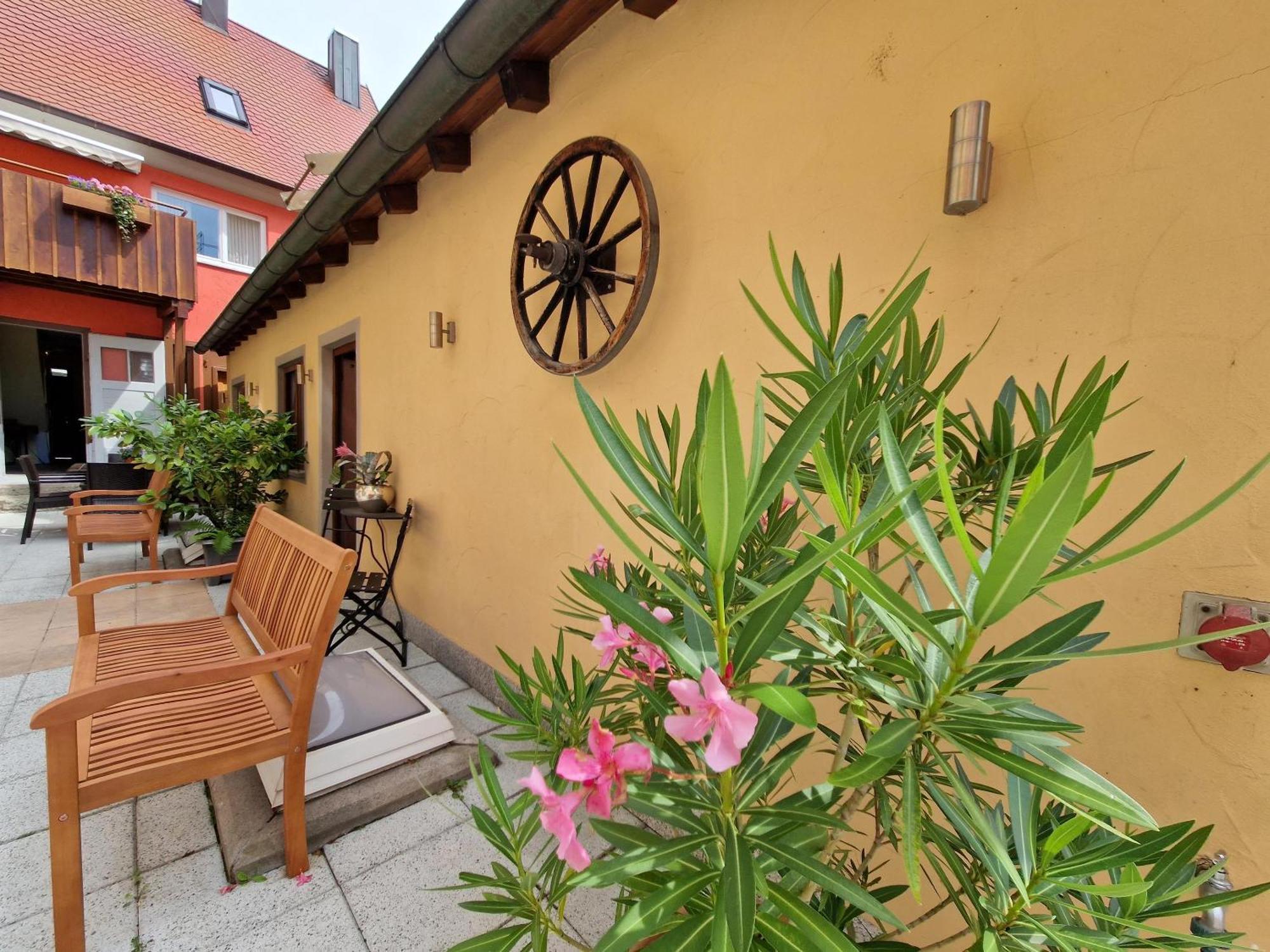 Laurentius Boutique-Hotel & Restaurant Weikersheim Ngoại thất bức ảnh